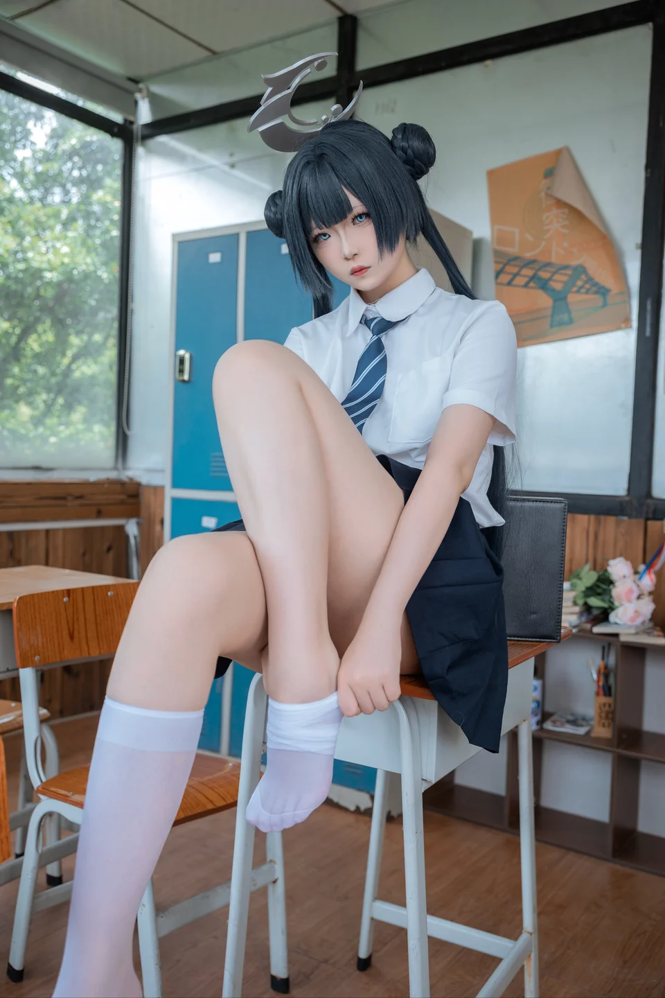 炸虾球耶呜_No_001_蔚蓝档案_妃咲_制服_44P_102MB tg@simisebaisi 【丝足阁】042.webp
